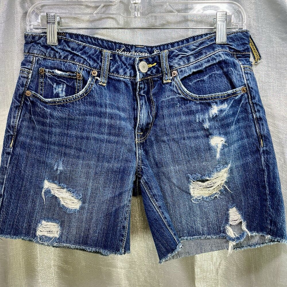 AMERICAN EAGLE Raw Edge Distressed Boho Midi Jeans Shorts Women's Size 4